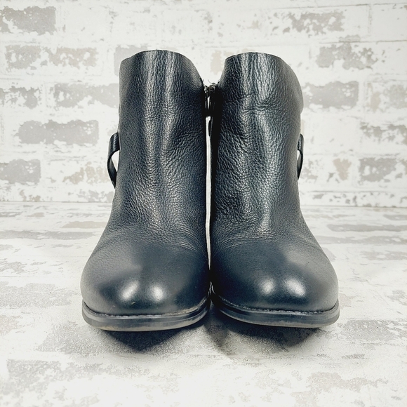 American Rag Ashlyn Women’s Leather/Suede  Ankle Boots V828 - Picture 3 of 12